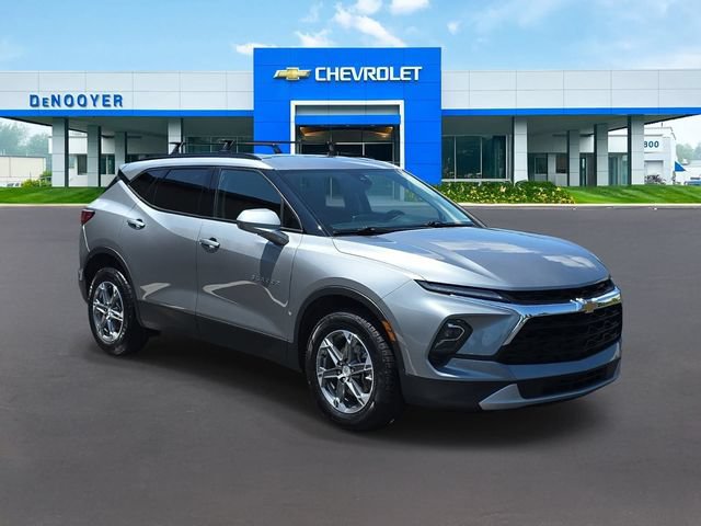Used 2023 Chevrolet Blazer LT w/ Convenience Package AWD/4WD image 5