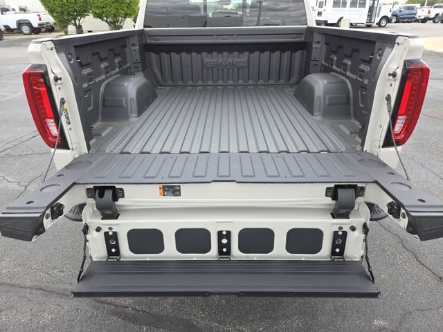New 2026 GMC Sierra 1500 AT4 w/ Technology Package AWD/4WD image 28