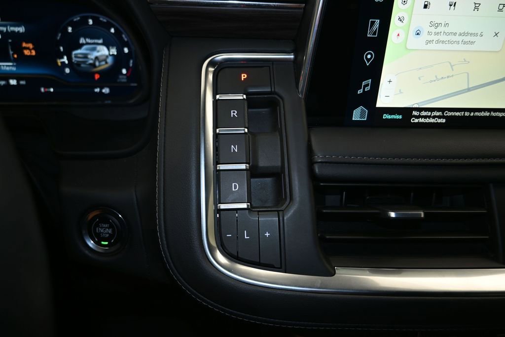 Used 2023 Chevrolet Tahoe Z71 w/ Z71 Off-Road Package AWD/4WD image 19