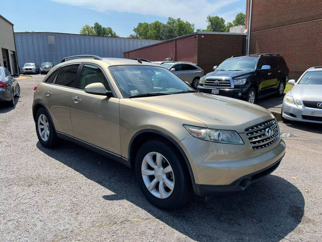 Used 2005 INFINITI FX35 AWD image 7