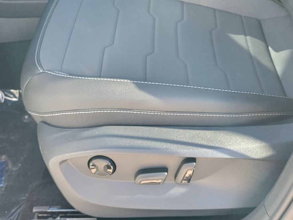 New 2026 Volkswagen Taos SE AWD/4WD image 6