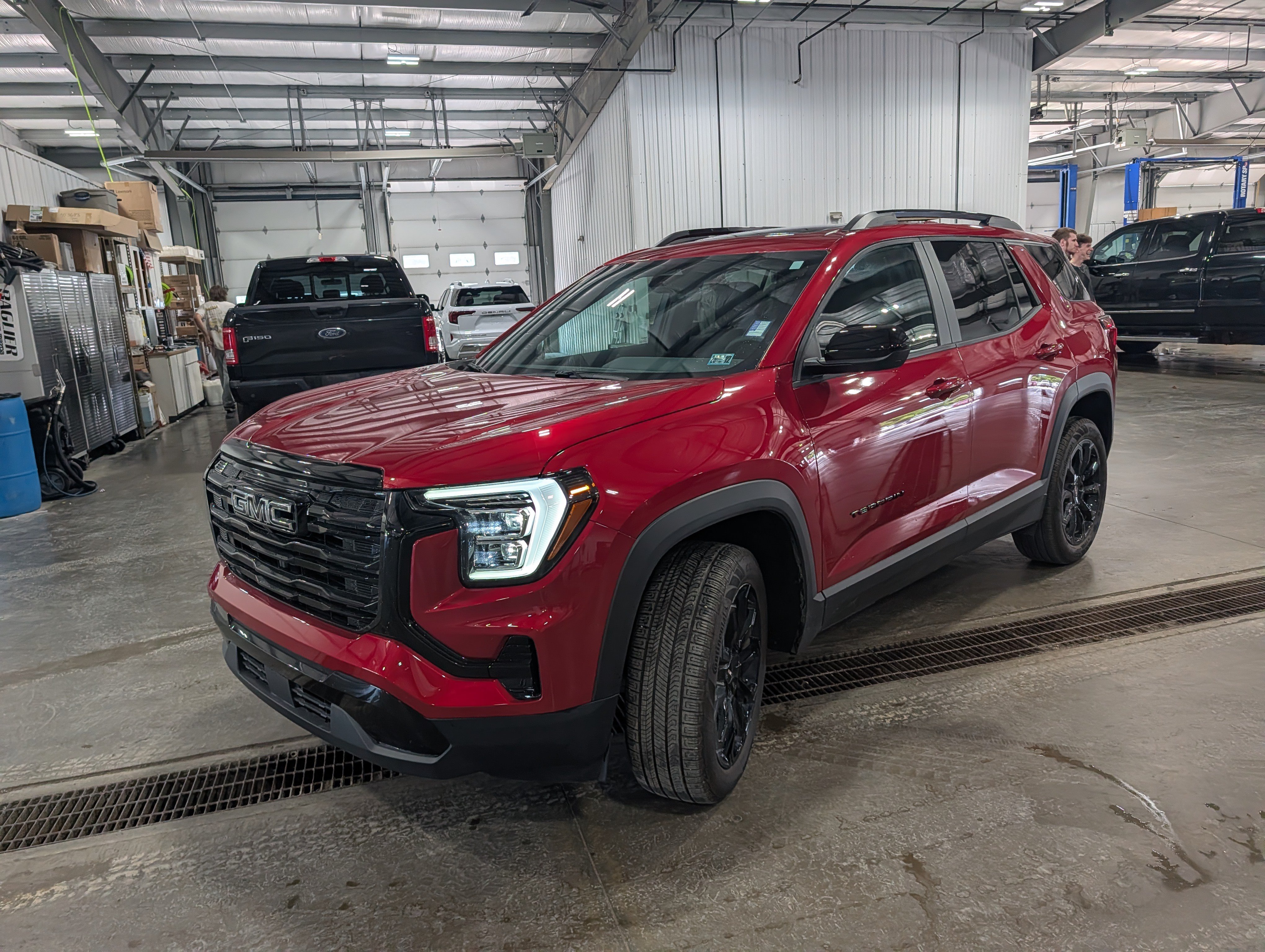 Used 2026 GMC Terrain Elevation w/ Elevation Premium Package AWD/4WD image 6