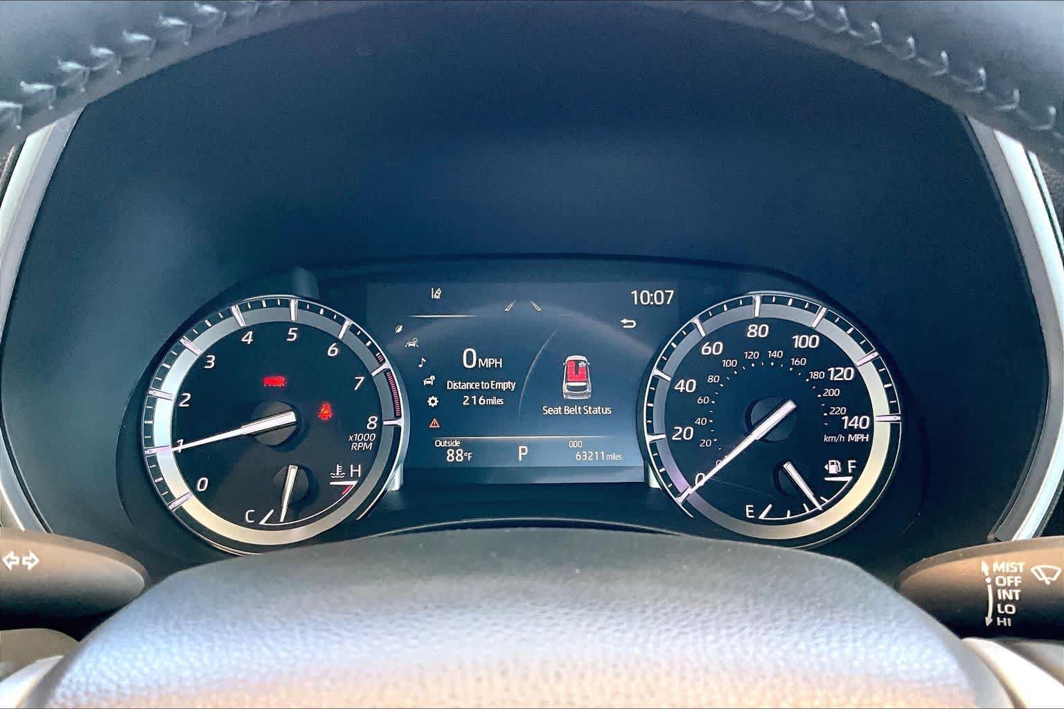 Used 2022 Toyota Highlander XSE FWD image 25