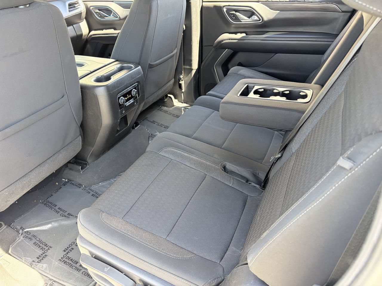 Used 2021 Chevrolet Suburban LS RWD image 16