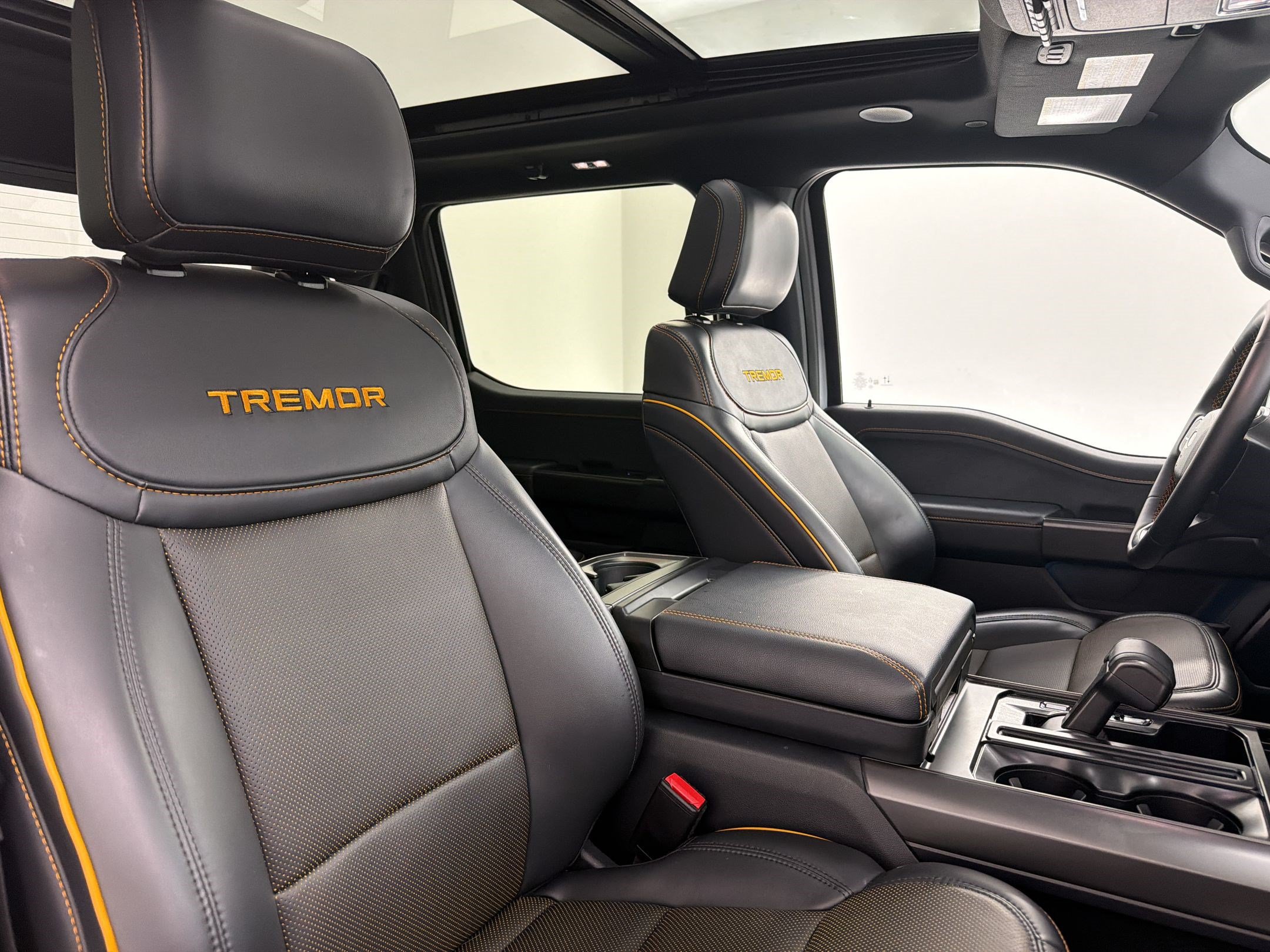 Used 2025 Ford F150 Tremor w/ Equipment Group 402A High AWD/4WD image 30