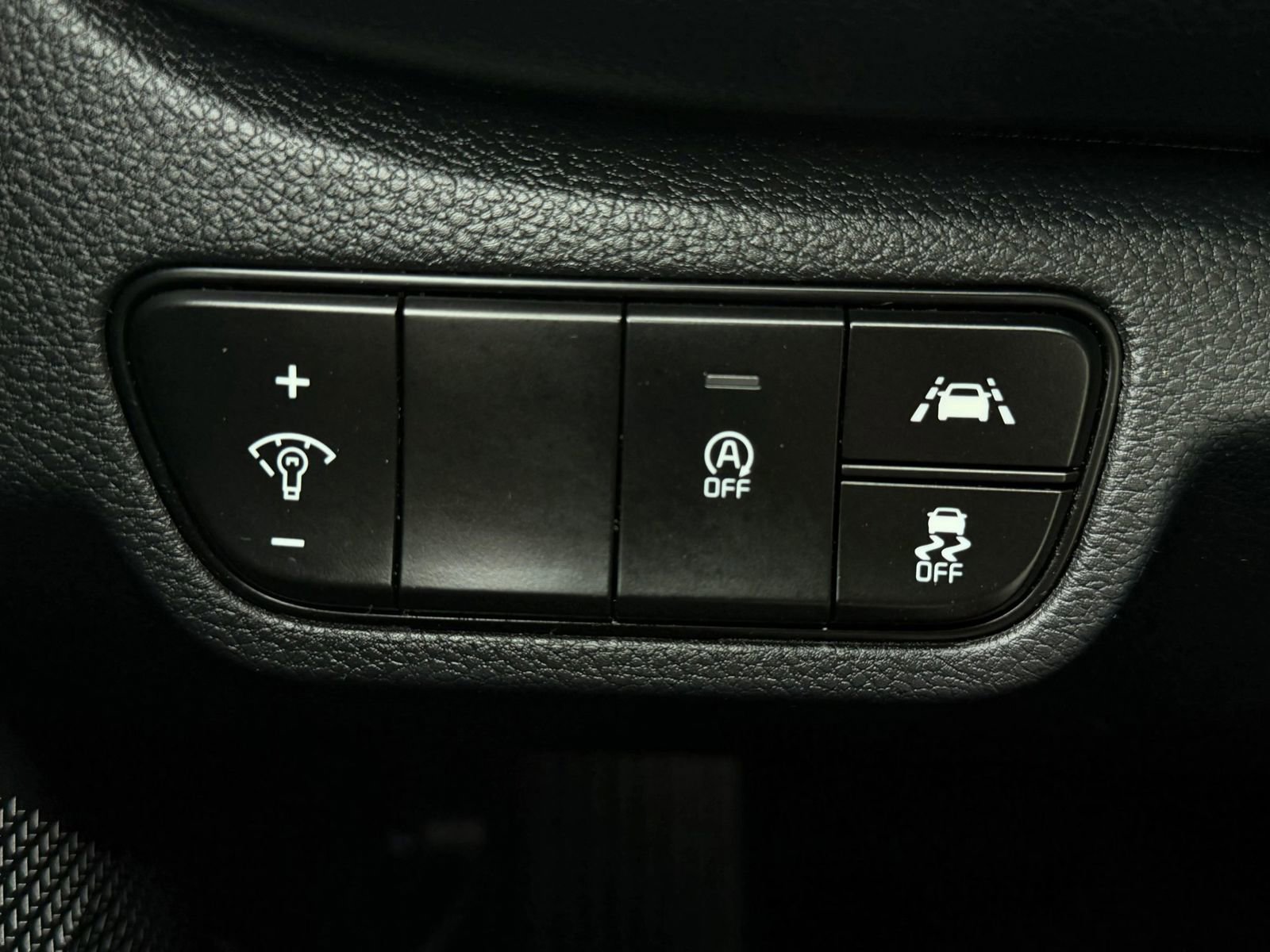 Used 2021 Kia Seltos S AWD/4WD image 20