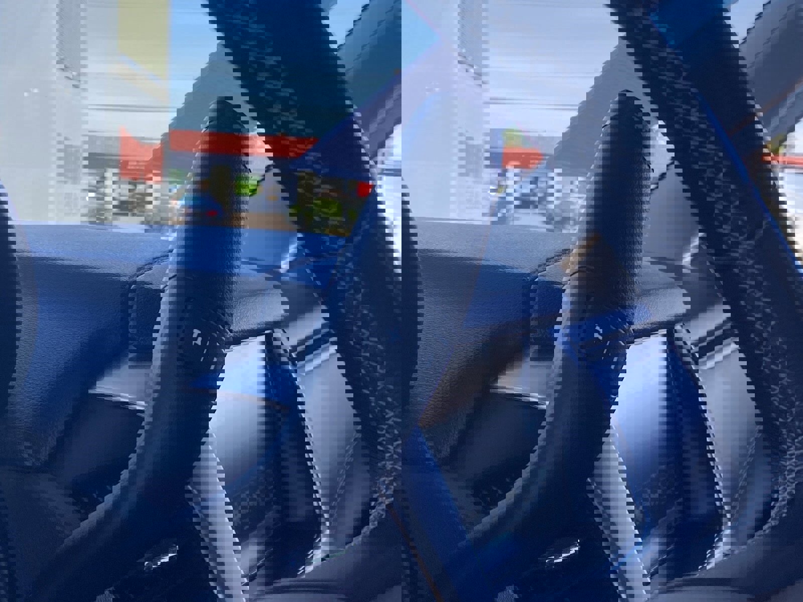 Used 2019 Chevrolet Tahoe LT w/ Luxury Package image 32