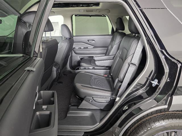 New 2026 Nissan Pathfinder SL w/ SL Premium Package AWD/4WD image 26