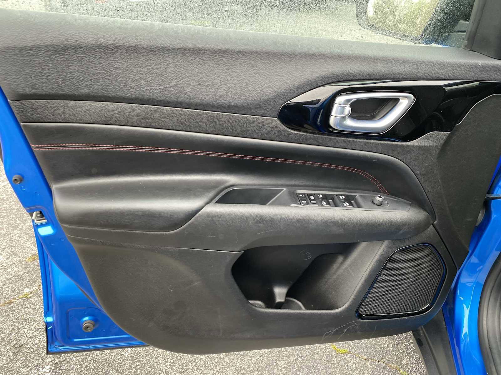 Used 2024 Jeep Compass Trailhawk AWD/4WD image 27