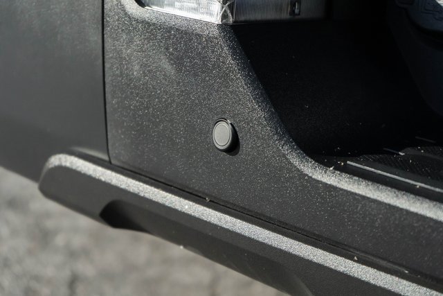 Used 2022 Toyota Tundra SR5 w/ SR5 Convenience Package image 13