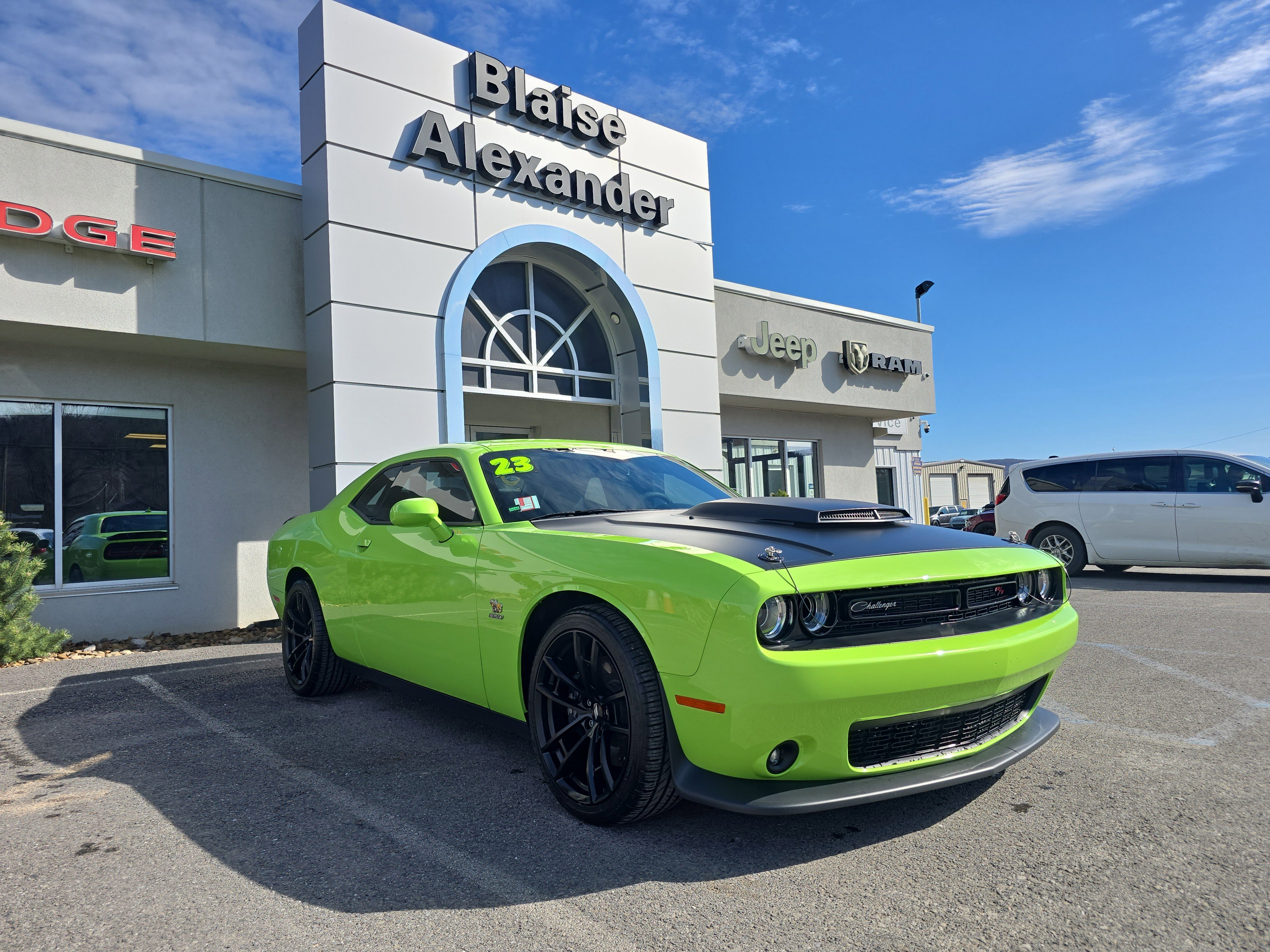 Used 2023 Dodge Challenger R/T Scat Pack image 1