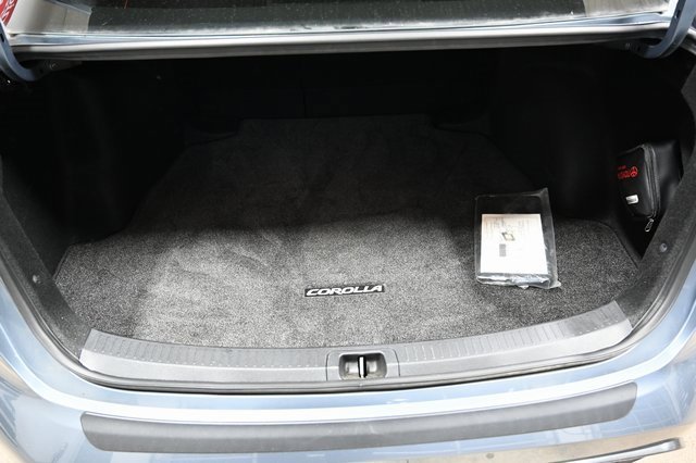 Used 2022 Toyota Corolla SE image 28