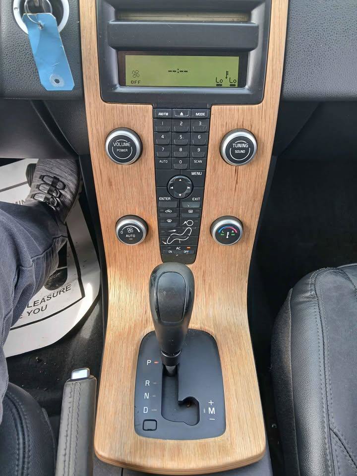 Used 2008 Volvo C70 T5 FWD image 8