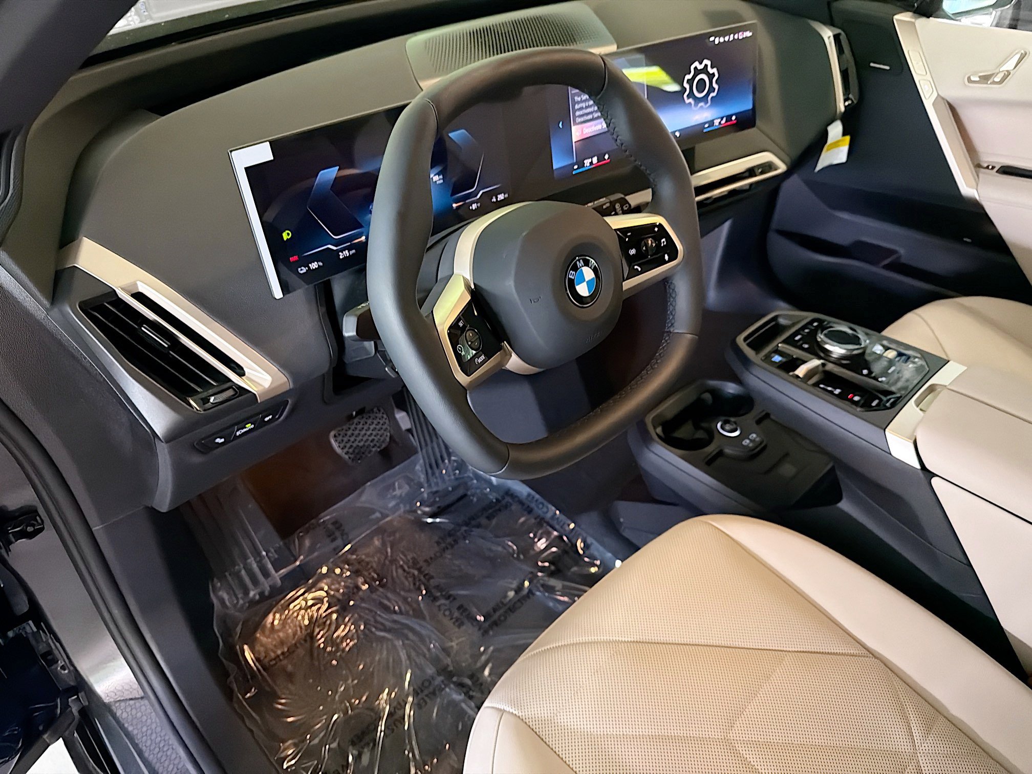 New 2026 BMW iX xDrive45 w/ Premium Package image 25