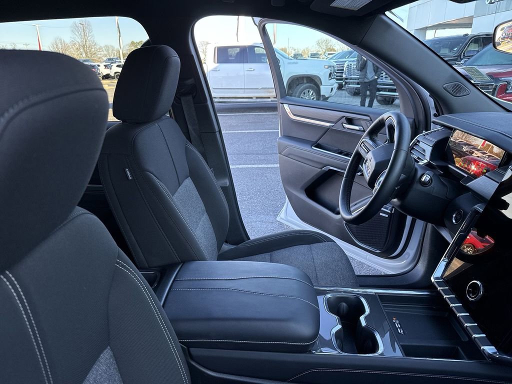 Certified 2025 GMC Acadia Elevation image 13