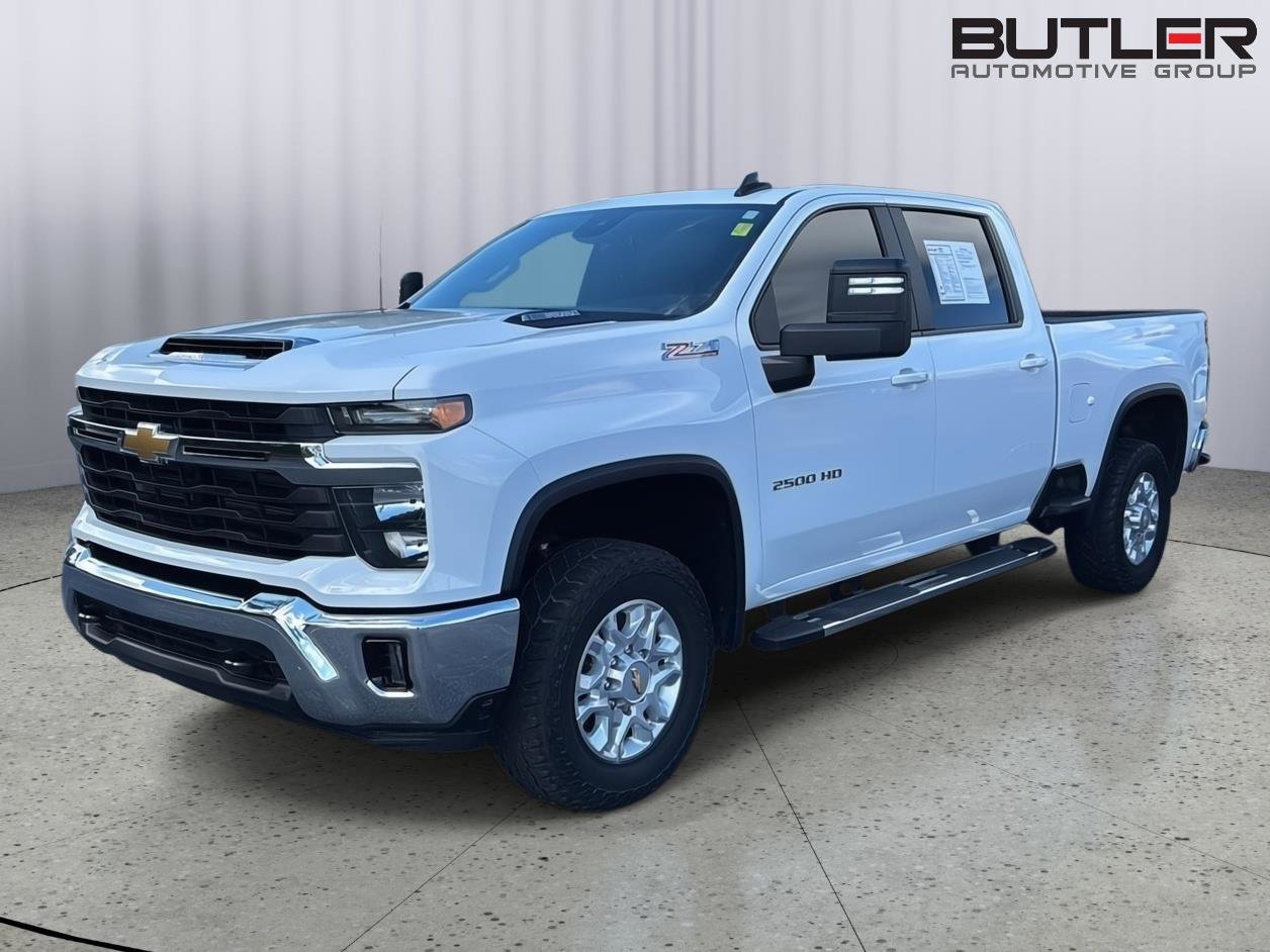 Used 2025 Chevrolet Silverado 2500 LT image 1