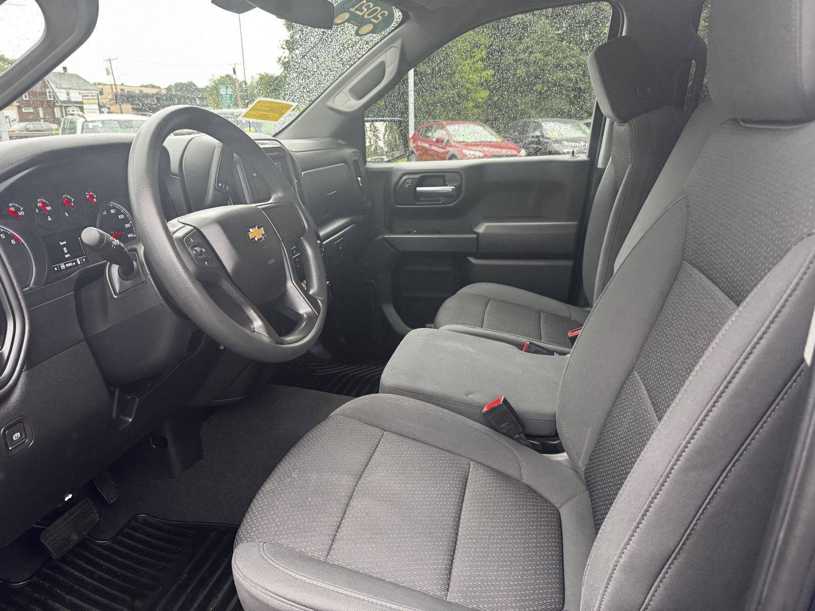 Certified 2021 Chevrolet Silverado 1500 Custom AWD/4WD image 14