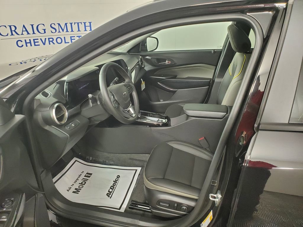 New 2026 Chevrolet Trax ACTIV w/ Driver Confidence Package FWD image 9