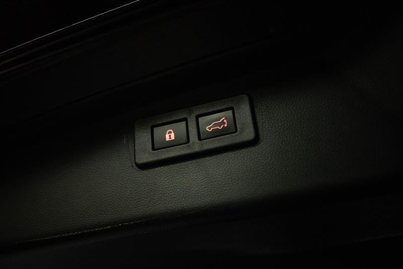 Used 2023 Subaru Outback Premium AWD/4WD image 8