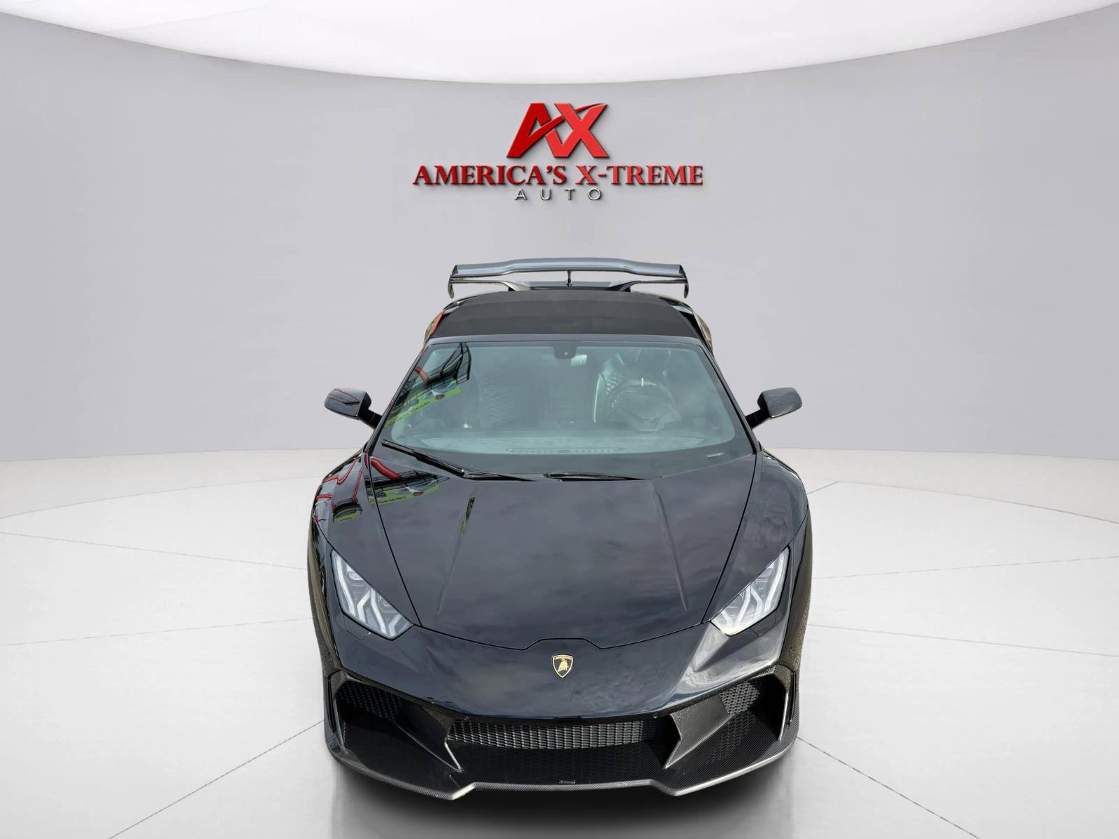 Used 2018 Lamborghini Huracan LP 580-2 RWD image 17