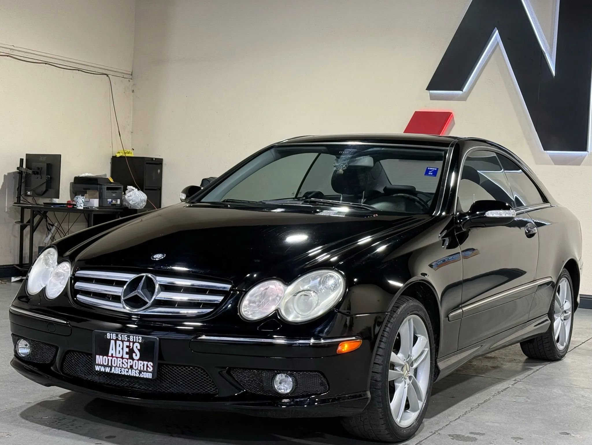 Used 2006 Mercedes-Benz CLK 350 Coupe image 1