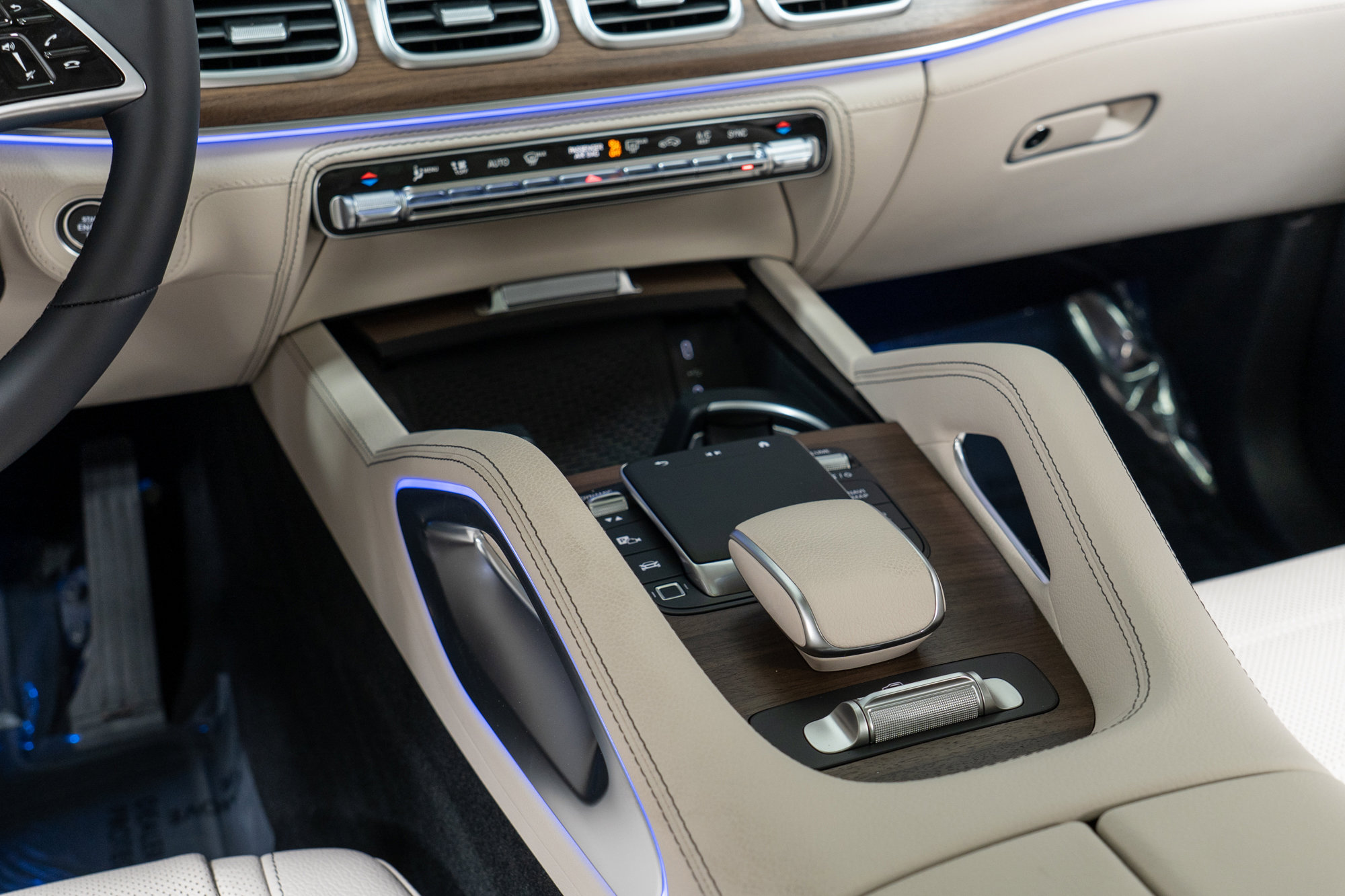 New 2026 Mercedes-Benz GLE 580 4MATIC image 20