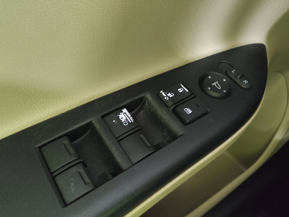 Used 2017 Honda Accord LX image 27