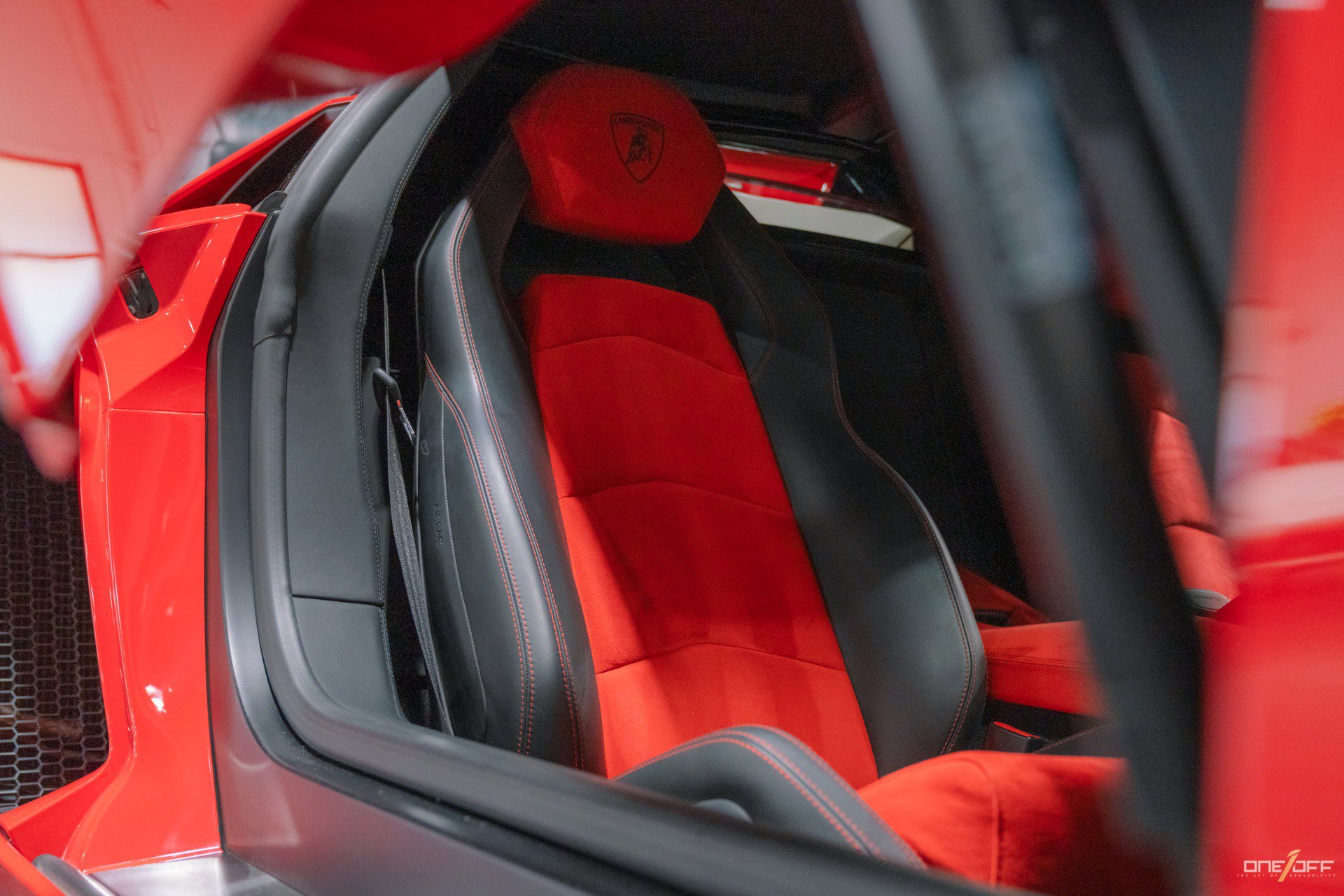 Used 2015 Lamborghini Aventador LP 700-4 image 19