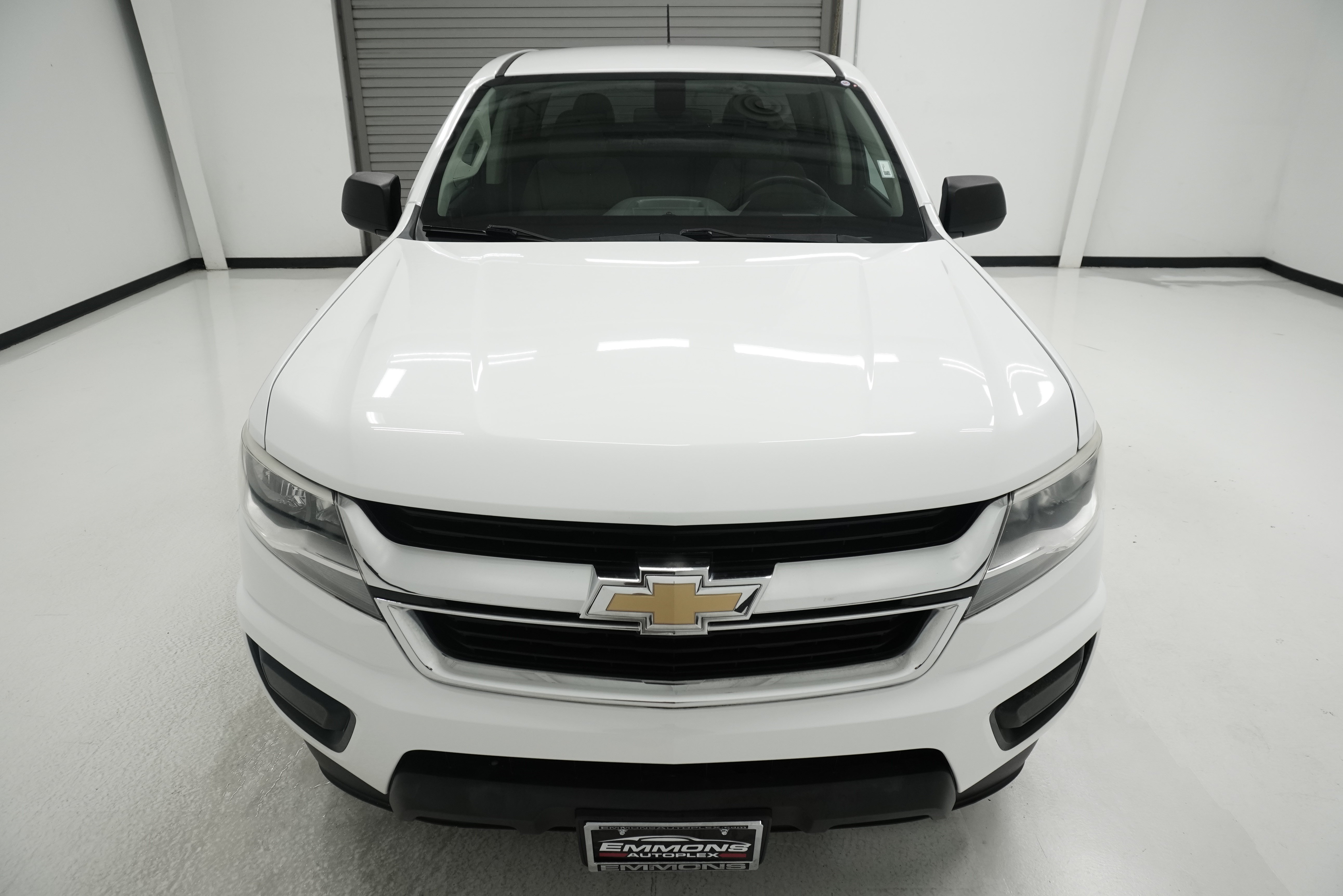Used 2018 Chevrolet Colorado W/T w/ WT Convenience Package RWD image 2