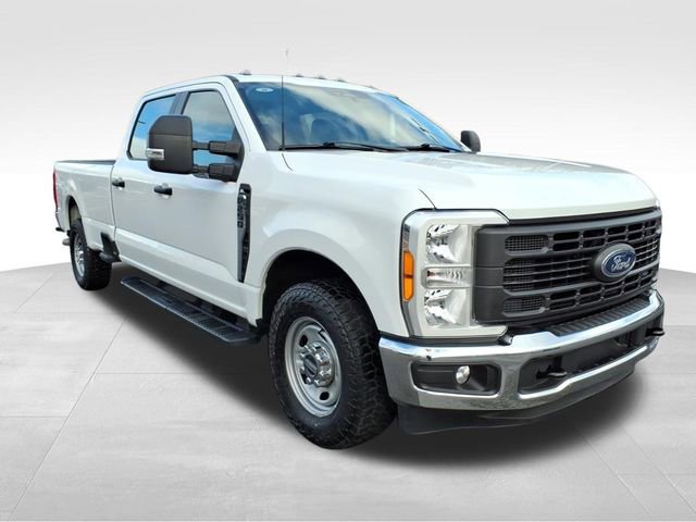 Certified 2023 Ford F250 XL w/ XL Chrome Package image 9