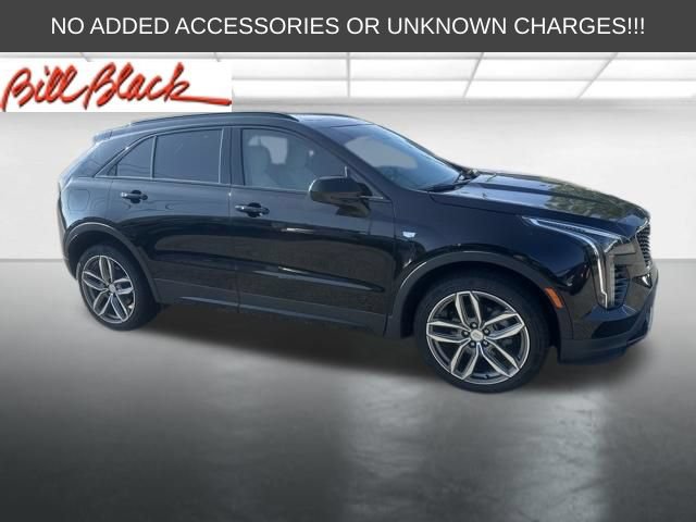 Used 2019 Cadillac XT4 Sport w/ Driver Awareness Package FWD image 5