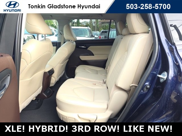 Used 2022 Toyota Highlander XLE image 30