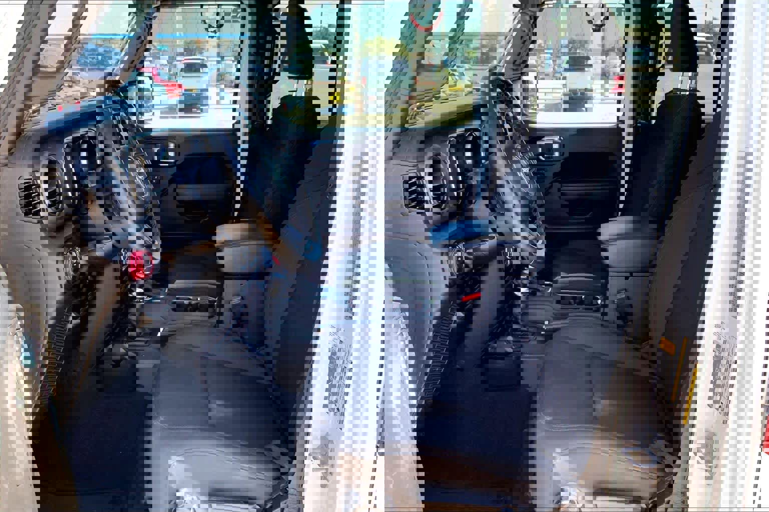 Used 2022 Jeep Wrangler Unlimited Sport image 8