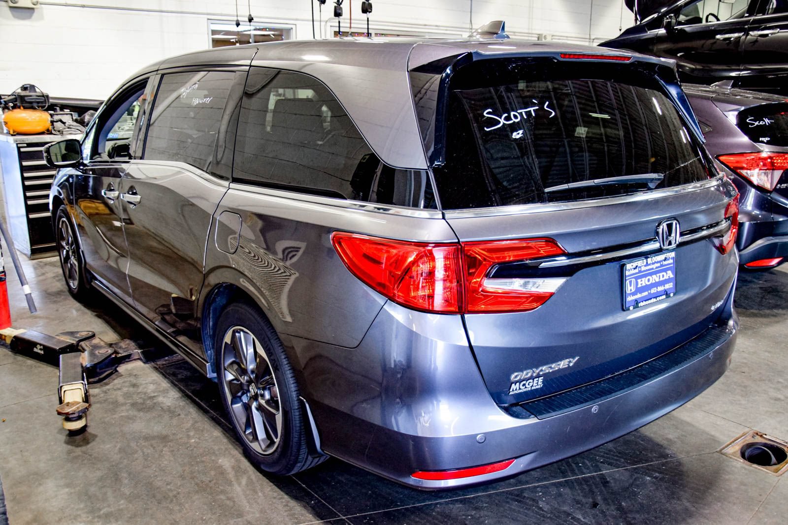 Used 2022 Honda Odyssey Elite image 18