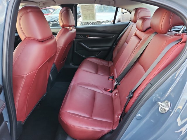 Used 2023 MAZDA MAZDA3 s image 24