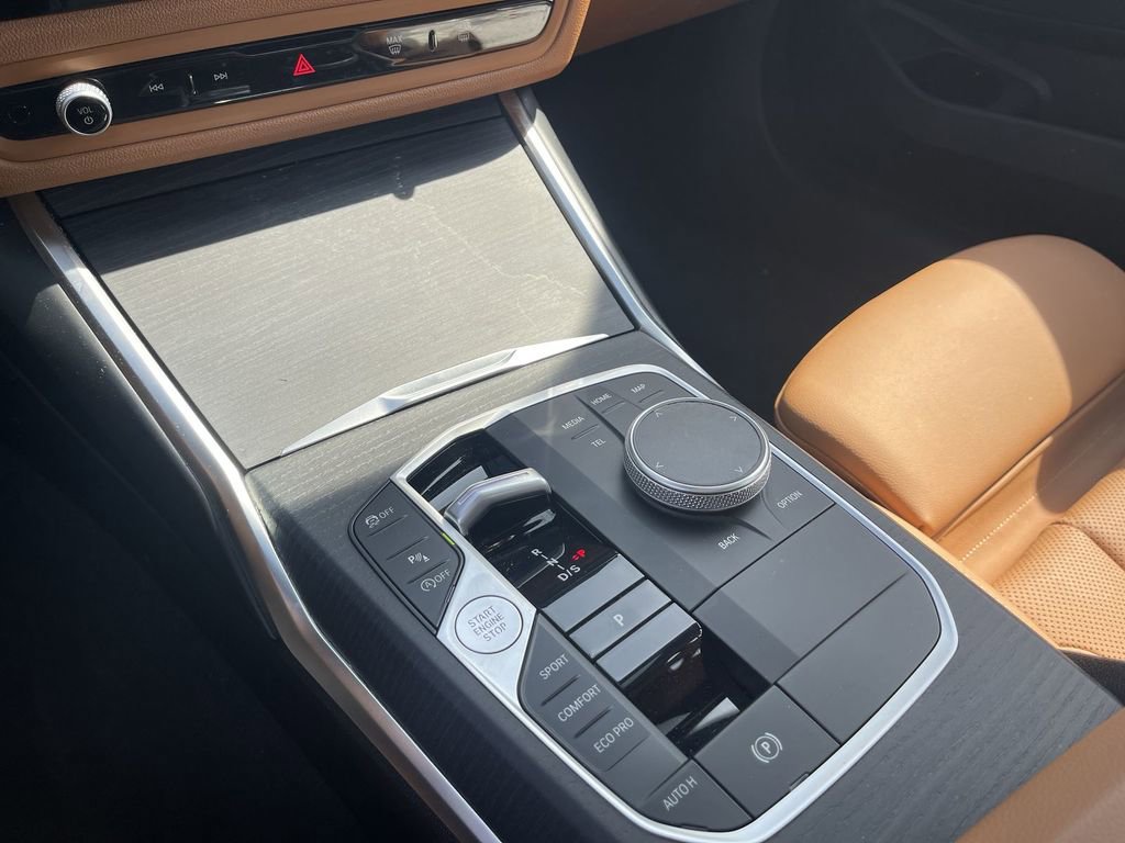 Used 2025 BMW 330i xDrive Sedan image 32