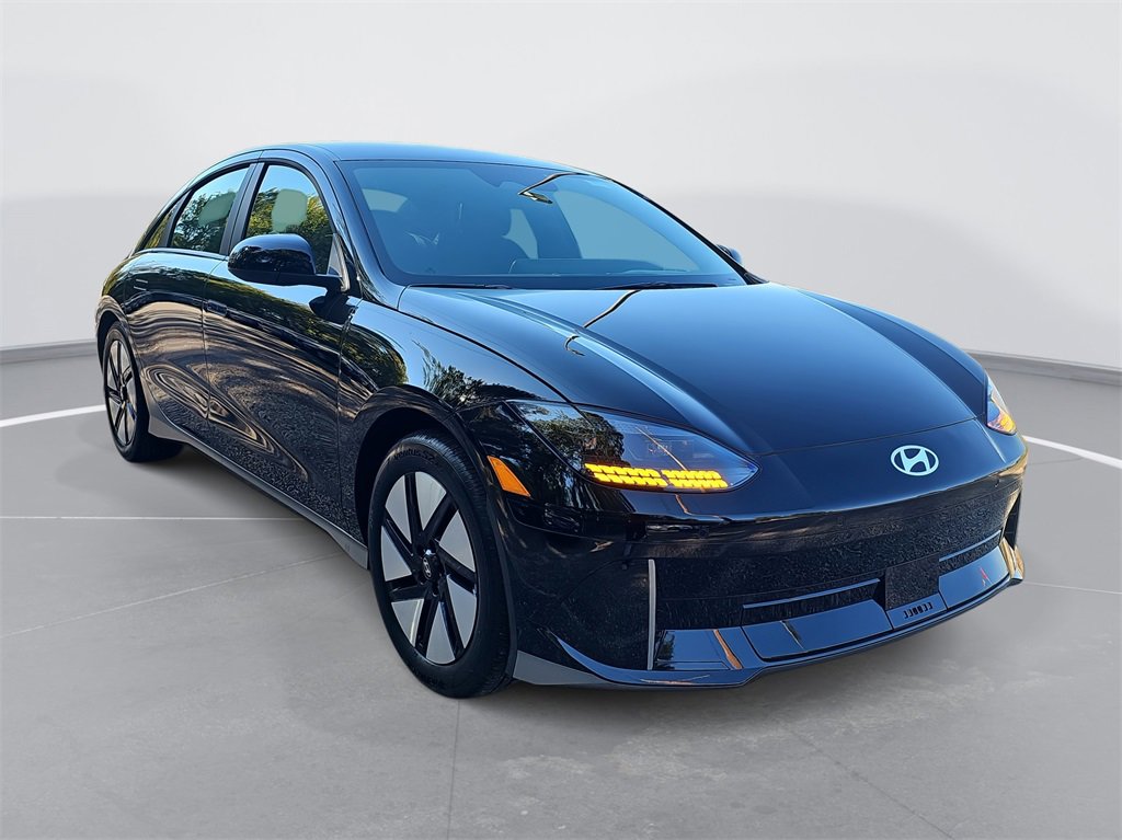 New 2025 Hyundai Ioniq 6 SE image 3