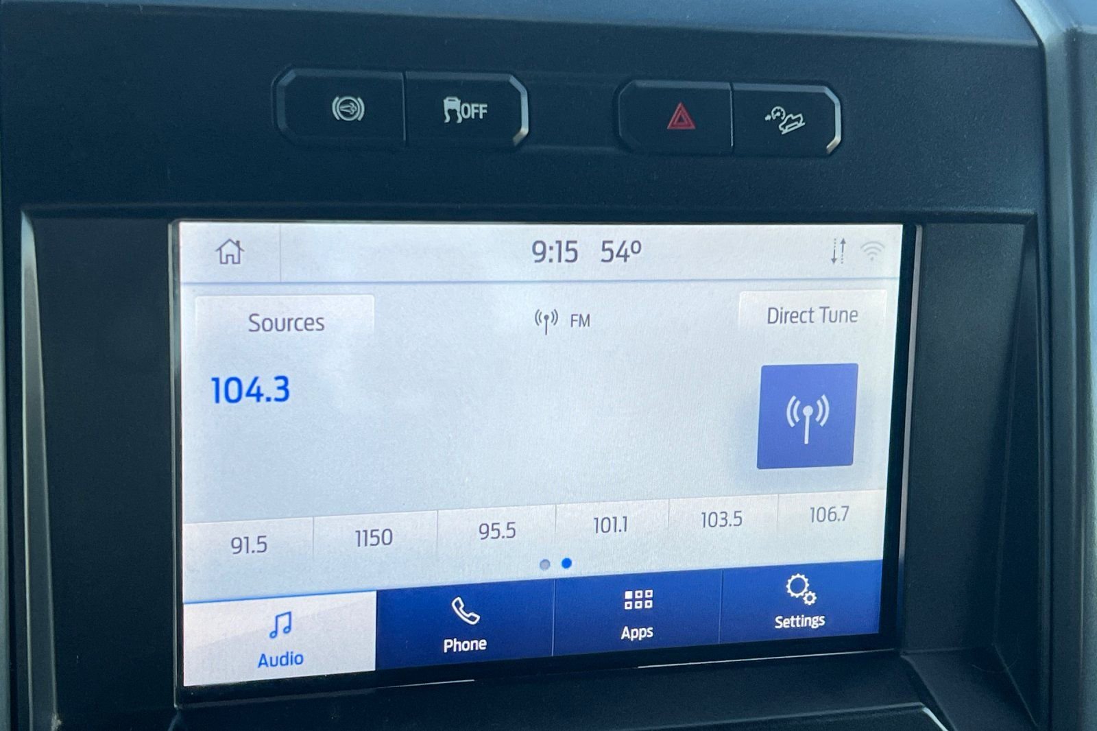 Used 2022 Ford F250 XLT w/ FX4 Off-Road Package image 18