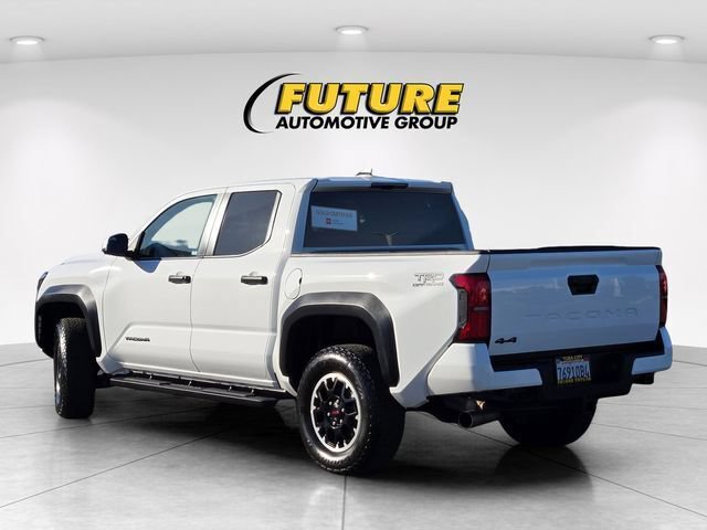Used 2024 Toyota Tacoma TRD Off-Road AWD/4WD image 7