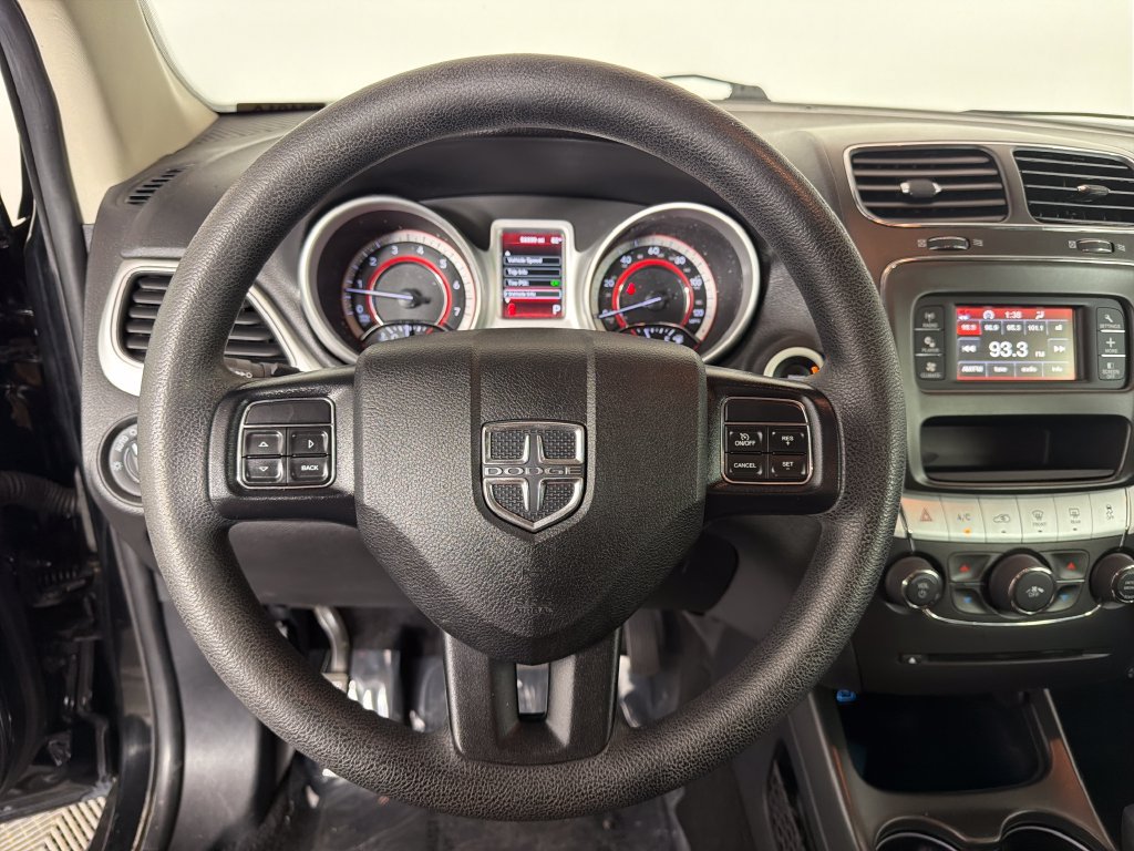 Used 2019 Dodge Journey SE FWD image 11