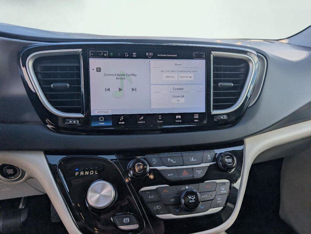 Used 2023 Chrysler Pacifica Touring-L FWD image 31