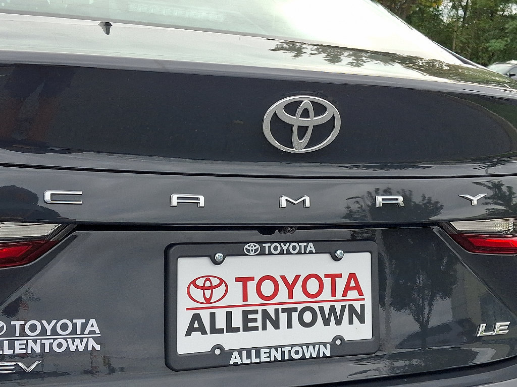 Used 2025 Toyota Camry LE FWD image 29
