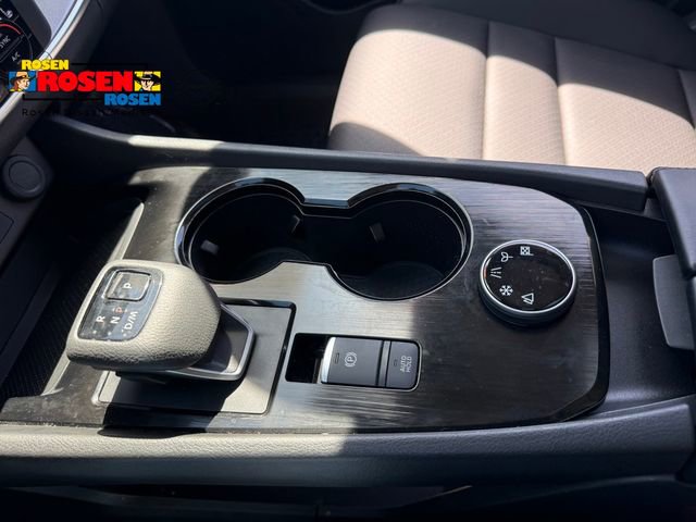 Certified 2023 Nissan Rogue SV w/ SV Premium B Package AWD/4WD image 20