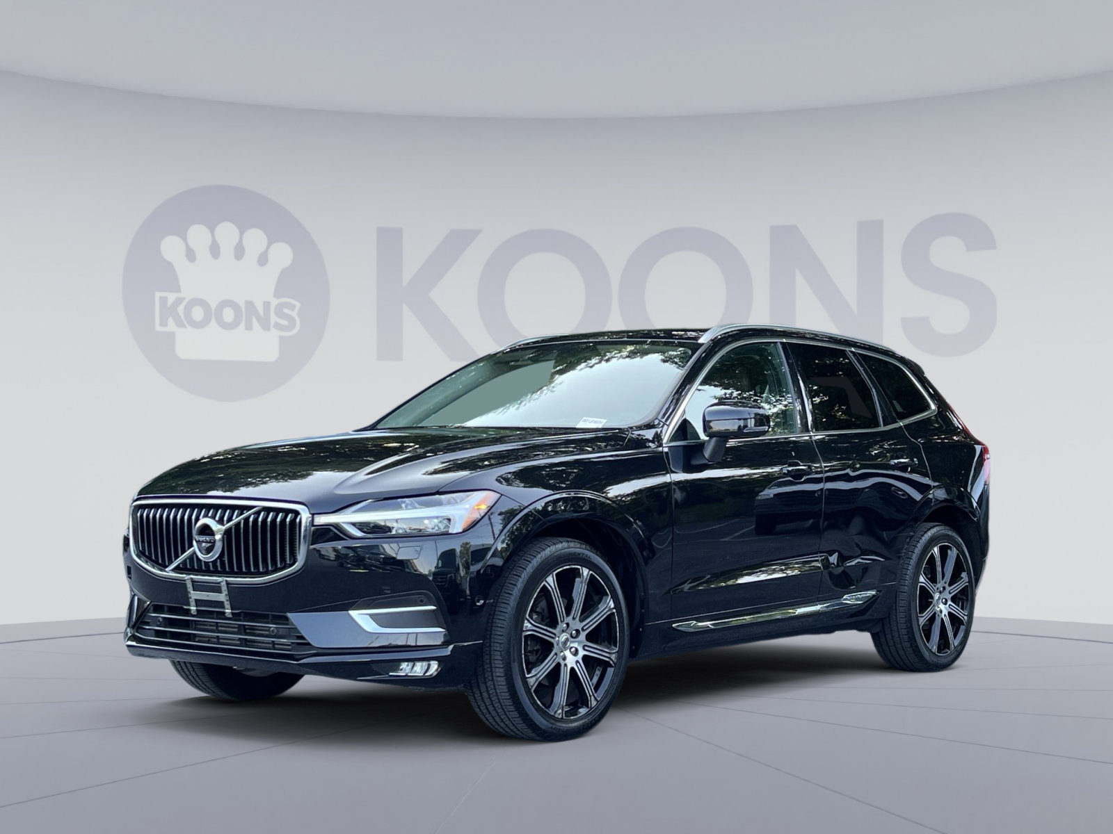 Used 2018 Volvo XC60 T5 Inscription w/ Luxury Seat Package AWD/4WD image 1