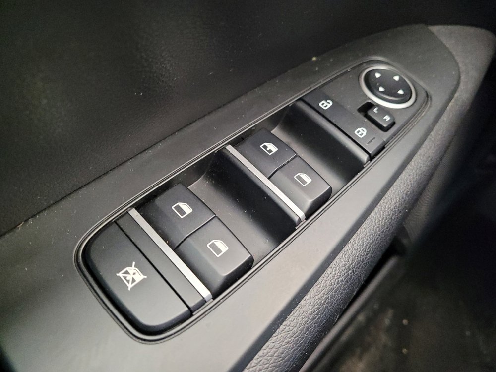 Used 2021 Kia Forte LXS image 27