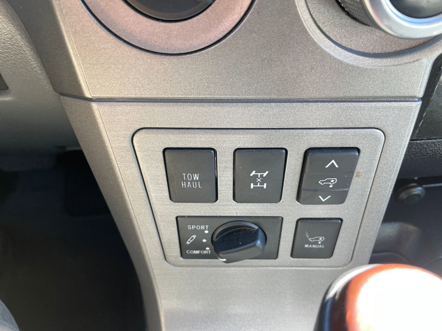 Used 2016 Toyota Sequoia Platinum image 26