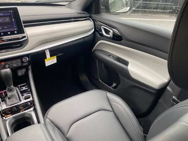 New 2026 Jeep Compass Limited AWD/4WD image 34