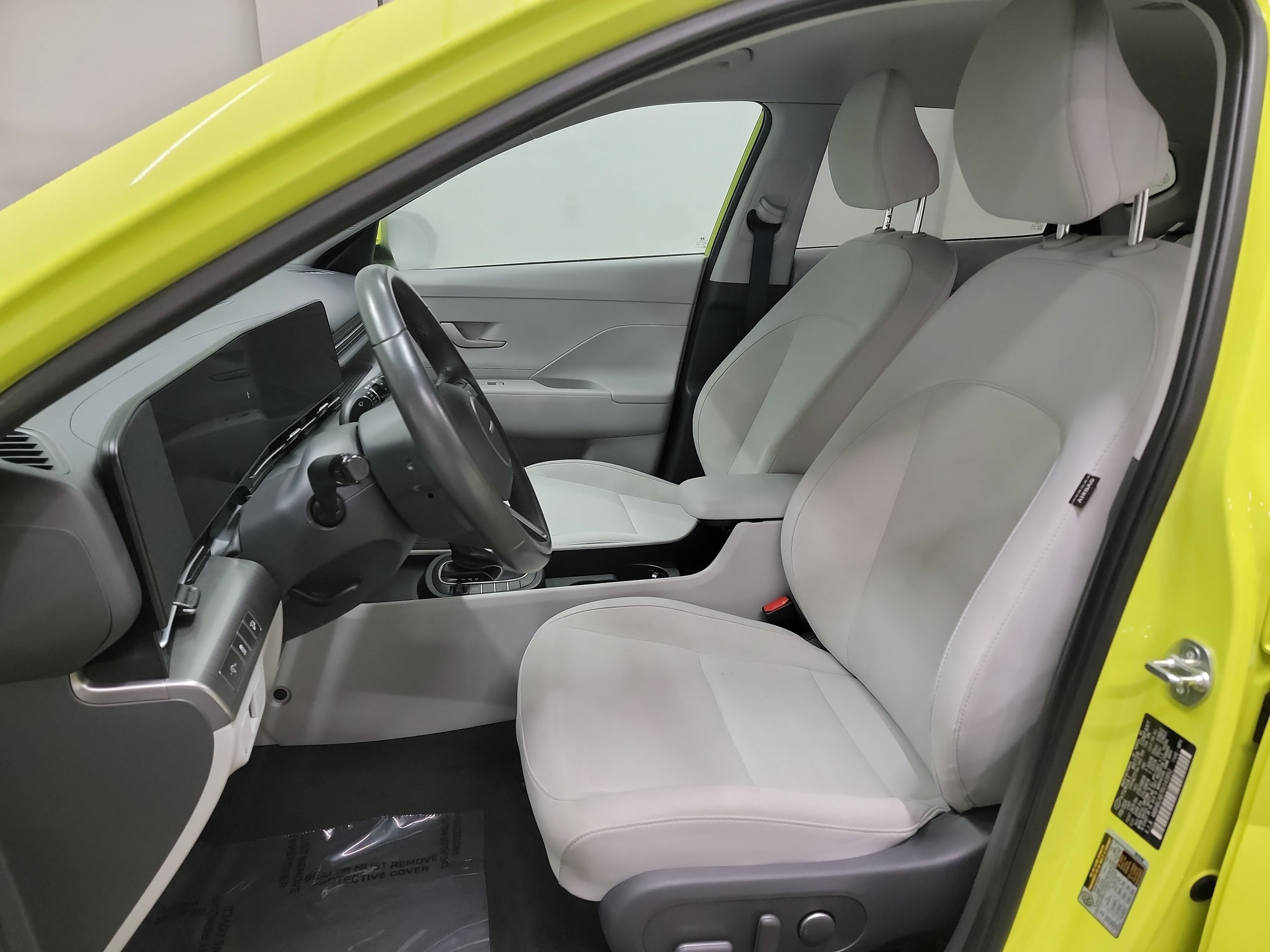 Used 2024 Hyundai Kona SEL AWD/4WD image 12