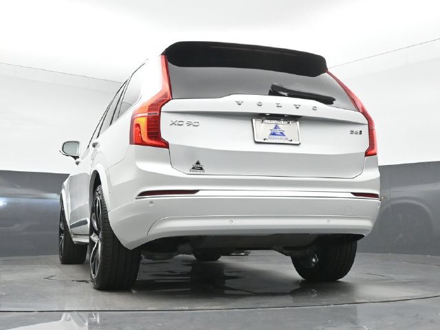 Used 2024 Volvo XC90 B6 Ultimate w/ Protection Package AWD/4WD image 42