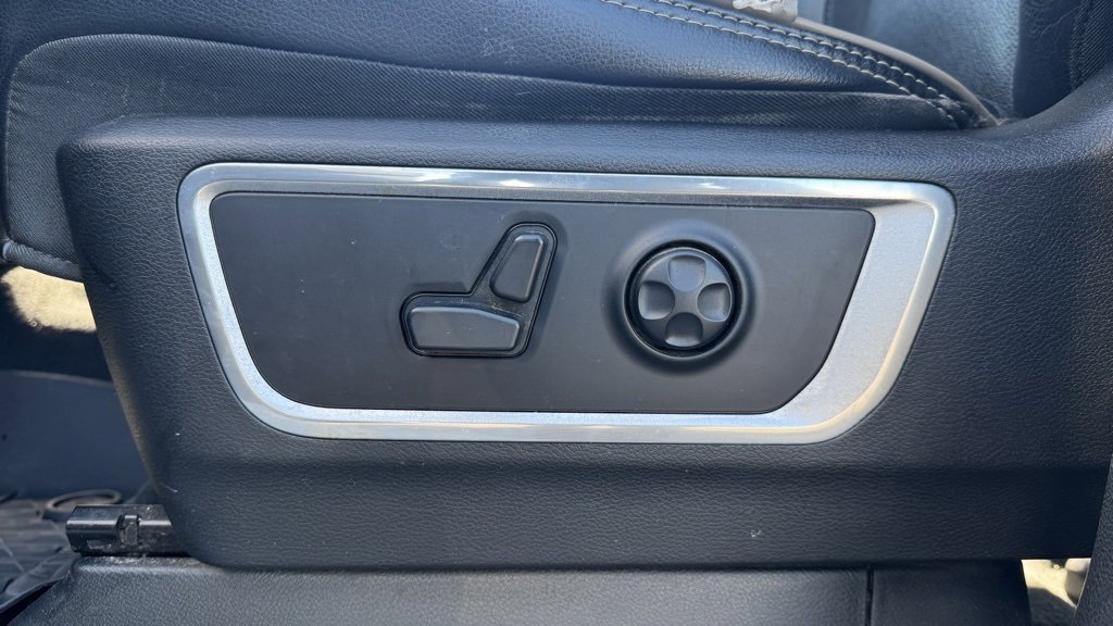 Used 2019 RAM 1500 Laramie w/ Trailer Tow Group image 12